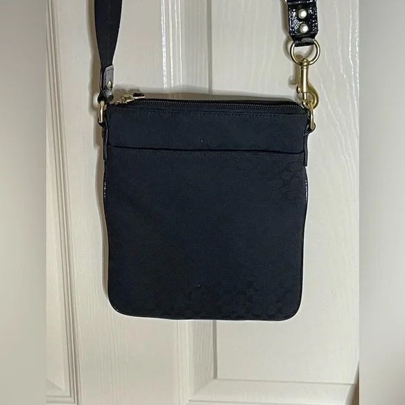Coach Signature Logo Crossbody Style Black Canvas And Nylon Bag# J0982 - 43457  - Picture 9 of 12